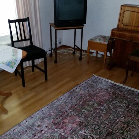 Apartament Marja-Liisa Vitikainen Kungsängen Zewnętrze zdjęcie